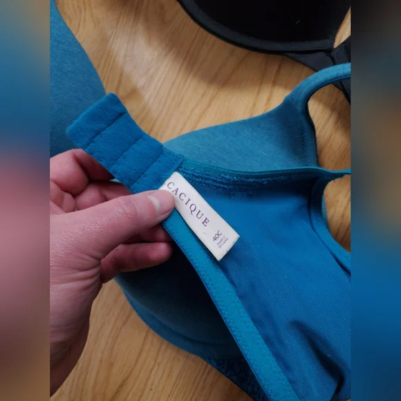 Cacique Black and Teal Bra Bundle - Picture 3 of 6